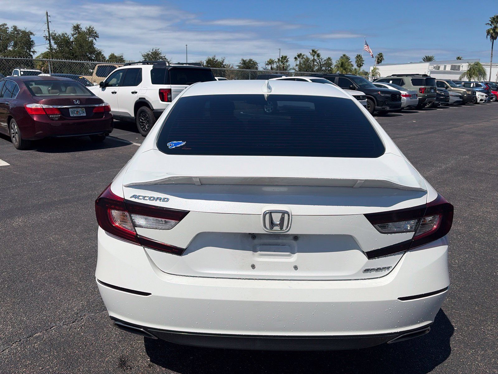 Used 2018 Honda Accord Sport image 6