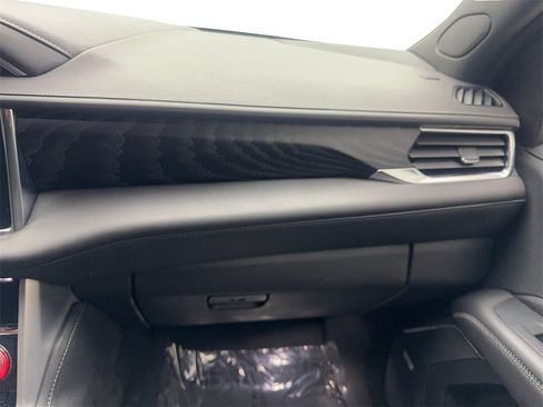 Used 2024 GMC Yukon Denali image 64