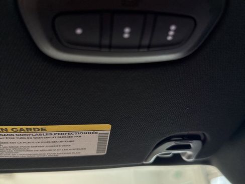 Used 2022 RAM 1500 Big Horn image 10