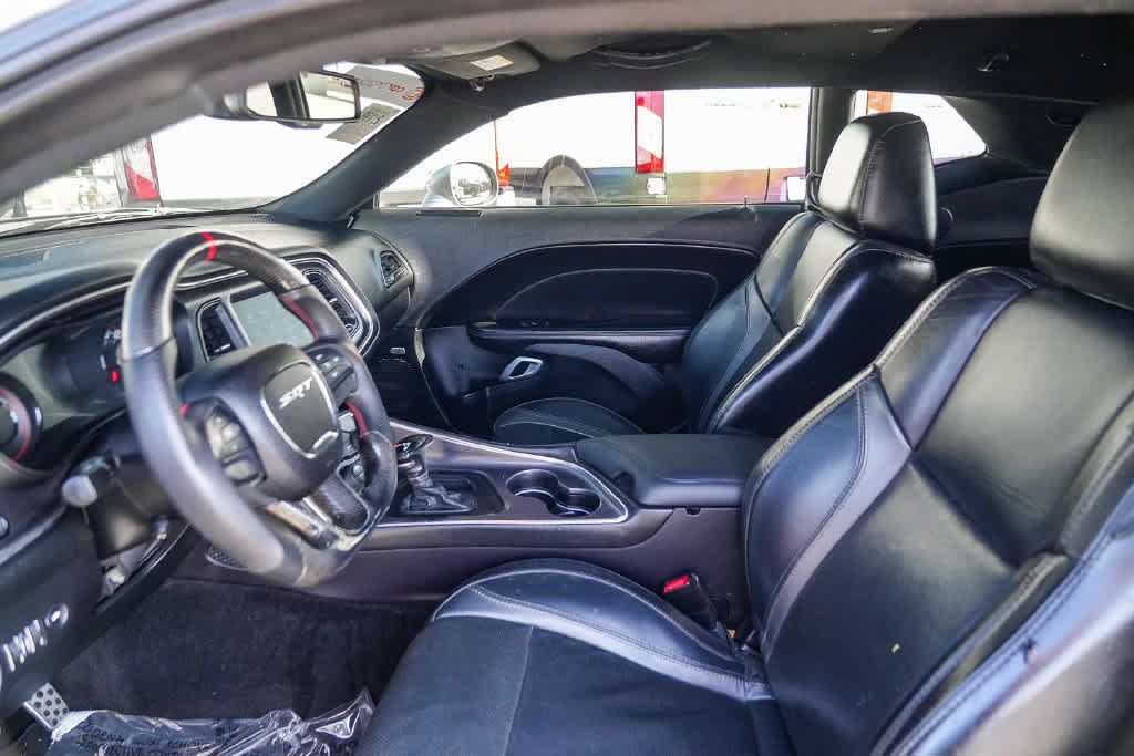 Used 2016 Dodge Challenger R/T Plus RWD image 17