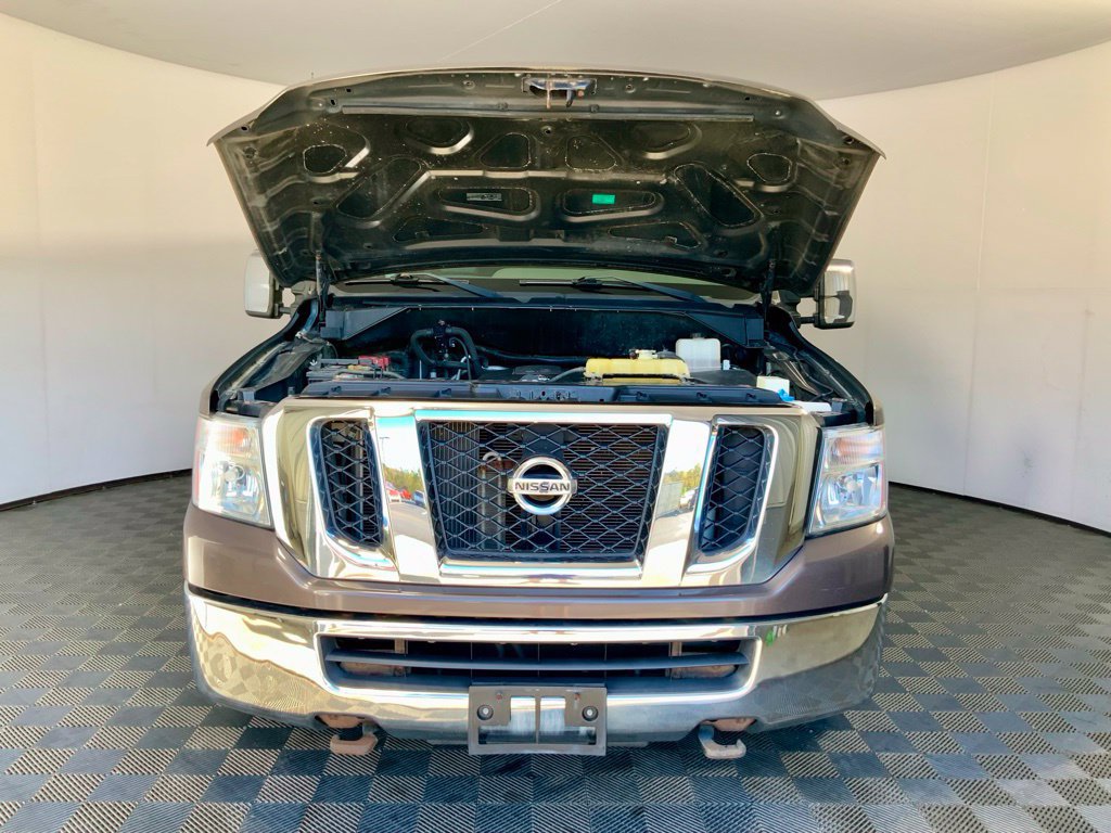 Used 2012 Nissan NV 3500 SV w/ Technology Pkg RWD image 7
