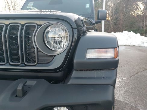 New 2026 Jeep Wrangler Sport S image 34