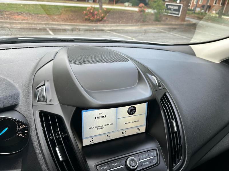 Used 2019 Ford Escape SE FWD image 29