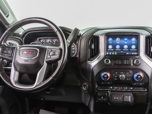Used 2021 GMC Sierra 2500 SLE w/ SLE Value Package; AWD/4WD image 18