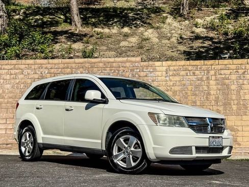 Used 2009 Dodge Journey SXT w/ Flexible Seating Group image 13