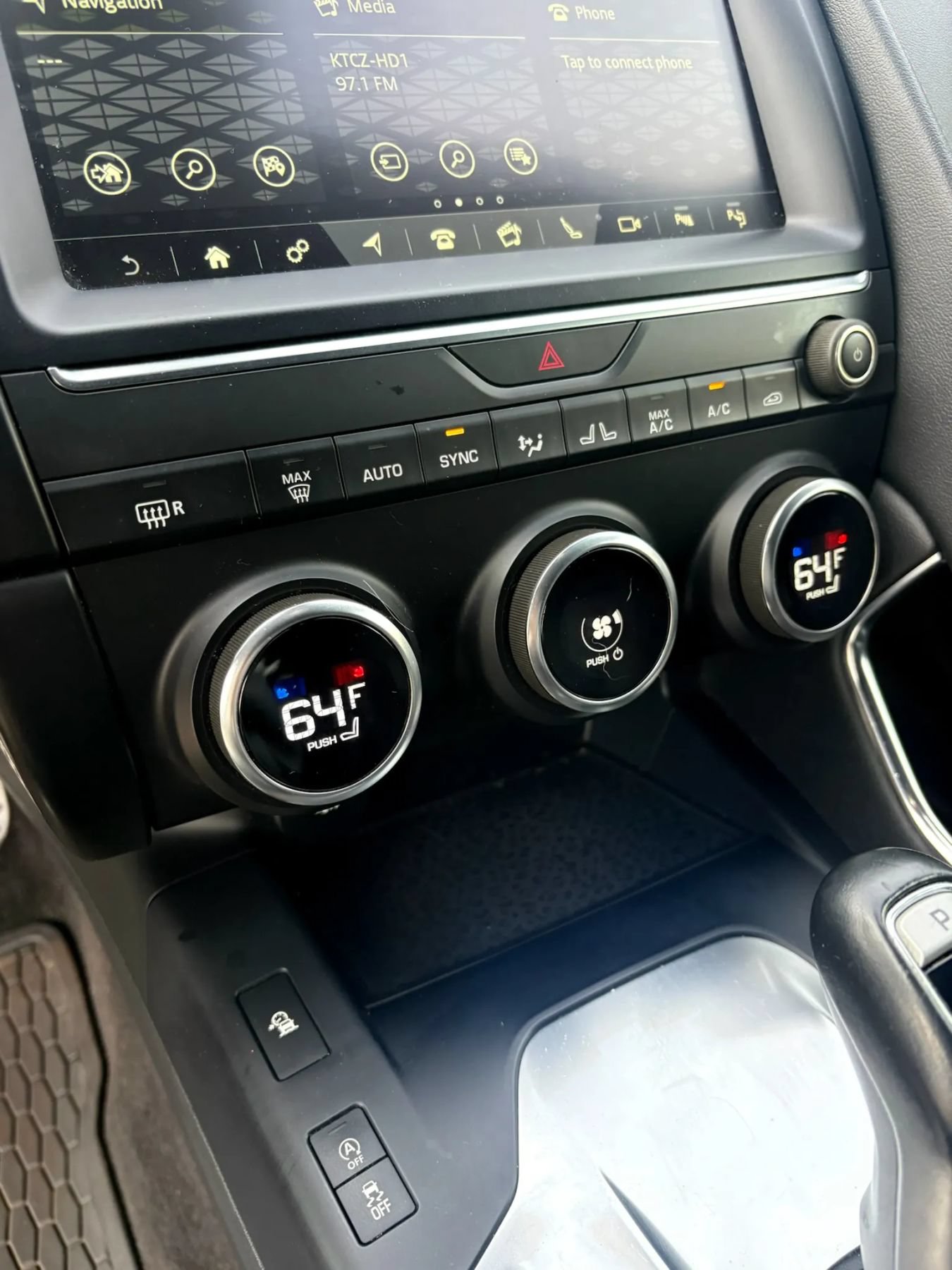 Used 2018 Jaguar E-PACE First Edition AWD/4WD image 20