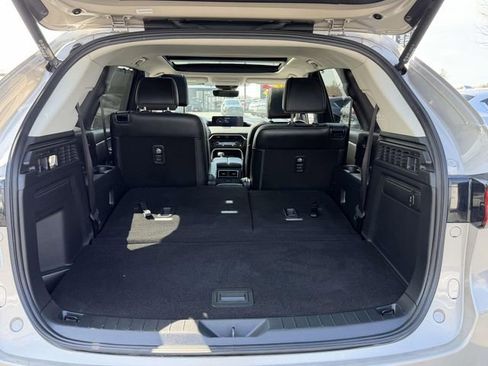 Certified 2024 MAZDA CX-90 3.3 Turbo w/ Premium Package AWD/4WD image 9