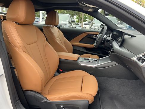 Certified 2025 BMW 230i Coupe RWD image 33
