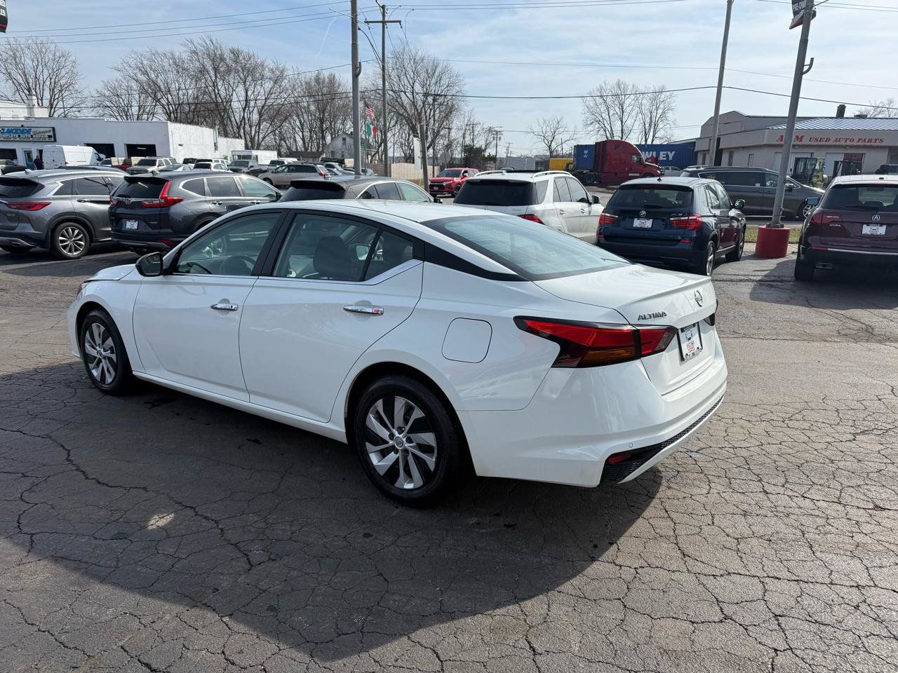 Used 2024 Nissan Altima 2.5 S FWD image 5