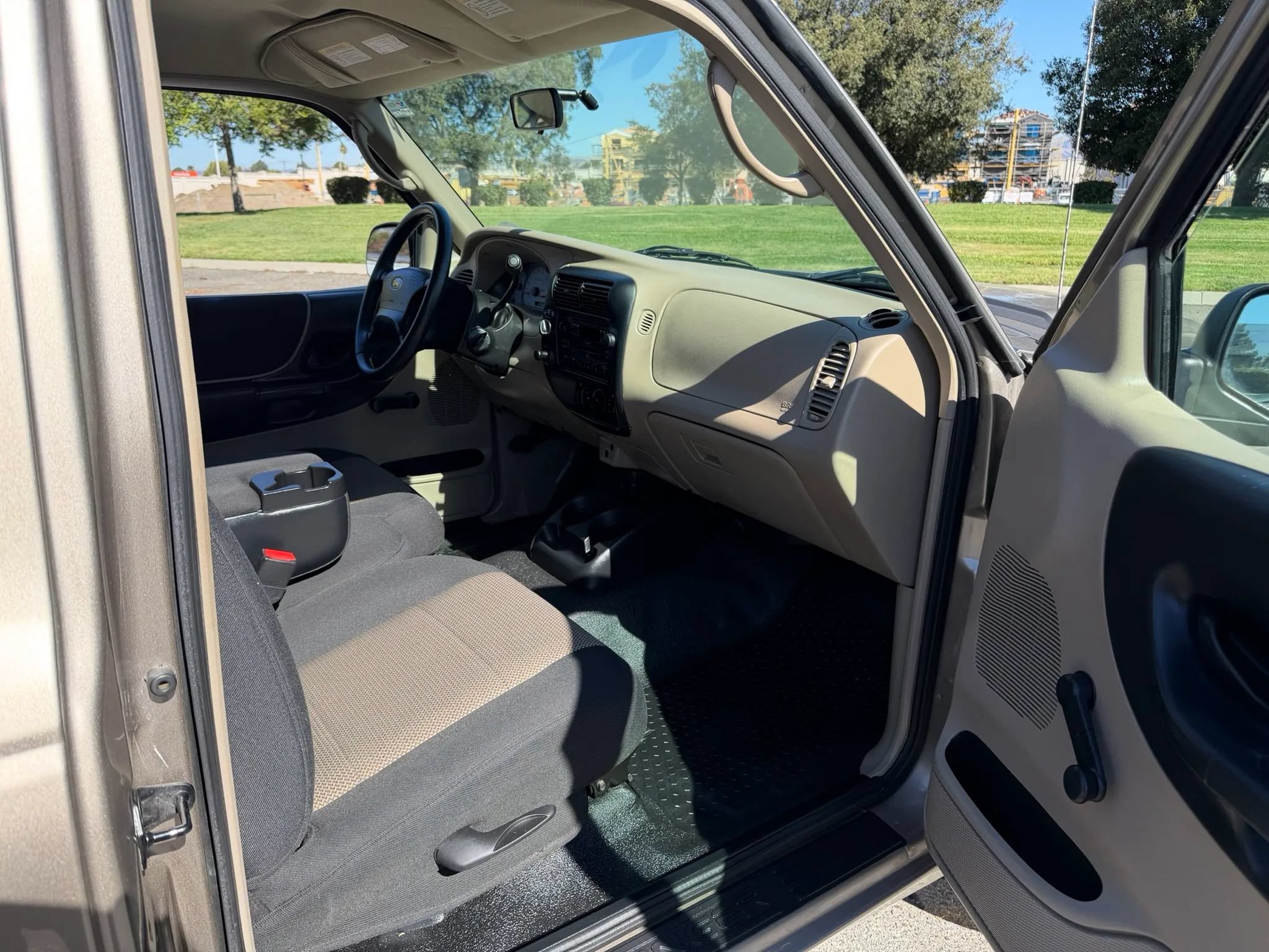 Used 2003 Ford Ranger XLT AWD/4WD image 15