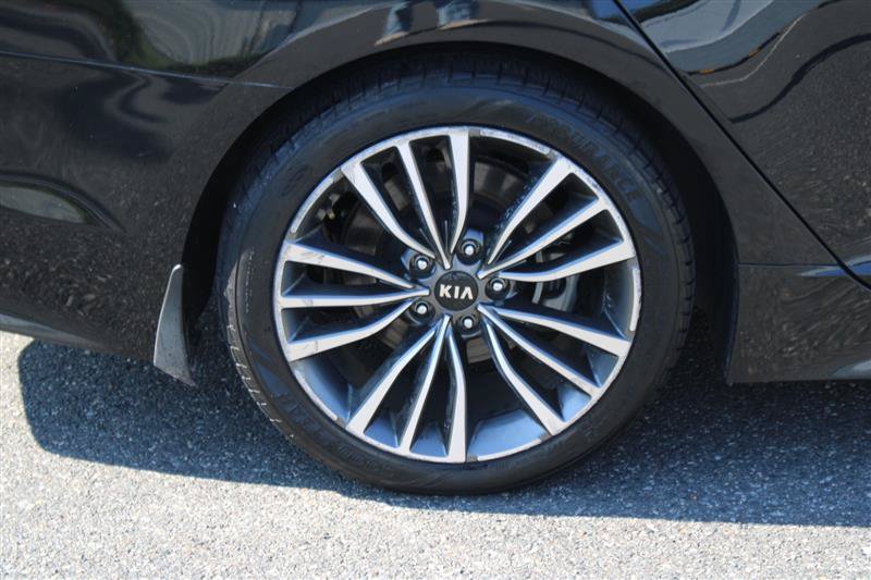 Used 2018 Kia Stinger Premium AWD/4WD image 8