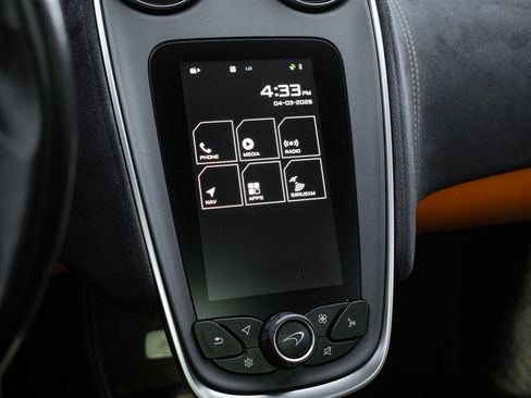 Used 2019 McLaren 570S Spider image 29