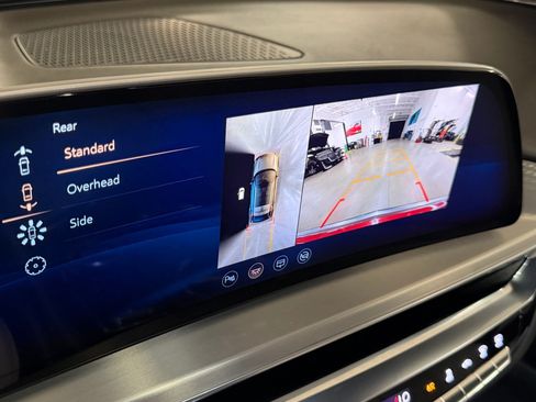 Used 2024 Cadillac Lyriq Luxury RWD image 27