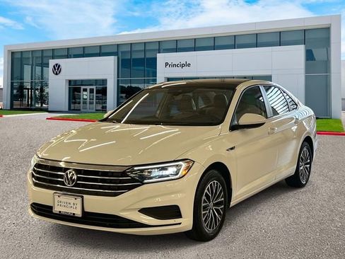 Used 2019 Volkswagen Jetta SEL image 1
