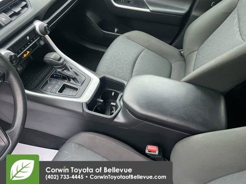 Used 2024 Toyota RAV4 XLE image 17