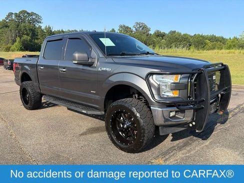 Used 2017 Ford F150 XLT w/ Equipment Group 302A Luxury AWD/4WD image 2