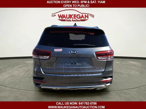 Used 2016 Kia Sorento SX image 5