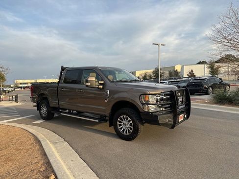 Used 2022 Ford F250 Lariat w/ Lariat Ultimate Package image 1