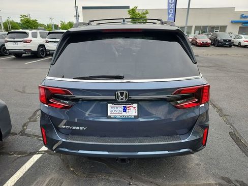 New 2026 Honda Odyssey EX-L image 5