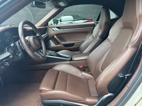 Certified 2020 Porsche 911 Carrera 4S AWD/4WD image 10