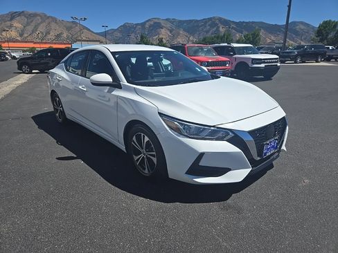 Used 2022 Nissan Sentra SV FWD image 3
