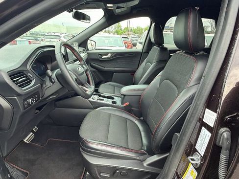 Used 2023 Ford Escape ST-Line Select w/ Tech Pack #2 image 33