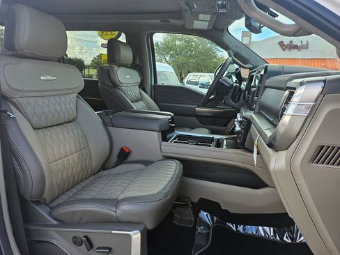 New 2026 Ford F350 Platinum w/ Platinum Plus Package image 9