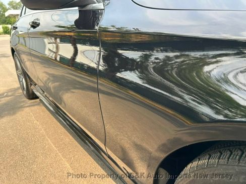 Used 2018 Mercedes-Benz C 300 4MATIC Sedan image 22