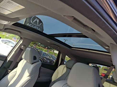 Certified 2024 Acura MDX SH-AWD w/ Technology Package image 15