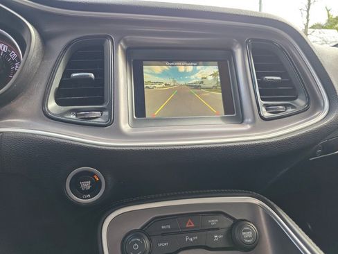 Used 2022 Dodge Challenger GT image 25