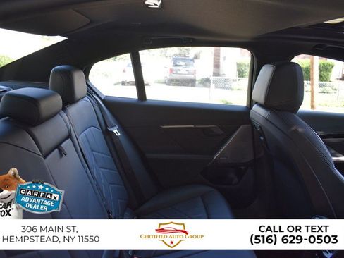 Used 2025 BMW 530i w/ Premium Package RWD image 23