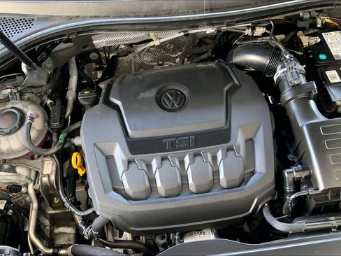 Used 2021 Volkswagen Tiguan SEL FWD image 31