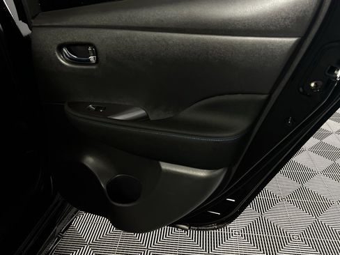 Used 2023 Nissan Leaf S image 27