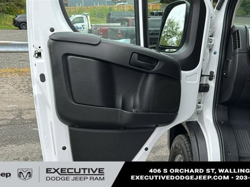 Used 2024 RAM ProMaster 3500 FWD image 9