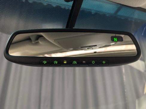 Used 2011 Toyota Sienna XLE AWD/4WD image 21