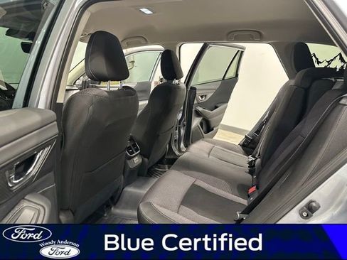Used 2025 Subaru Outback Premium image 24