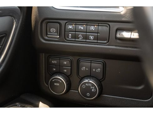 Used 2023 Chevrolet Tahoe High Country AWD/4WD image 29