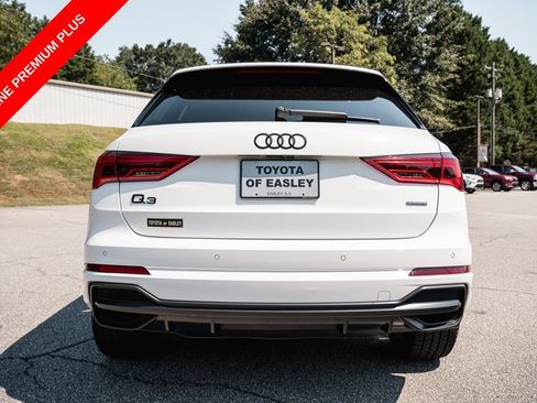 Used 2022 Audi Q3 2.0T Premium Plus w/ Premium Plus Package AWD/4WD image 6