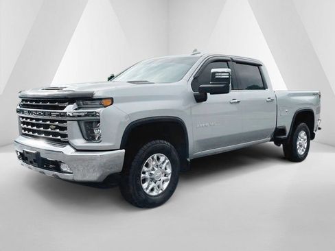 Used 2020 Chevrolet Silverado 2500 LTZ w/ LTZ Convenience Package AWD/4WD image 3