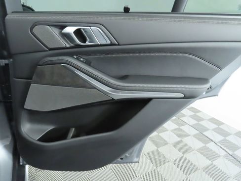 Used 2026 BMW X5 sDrive40i RWD image 29