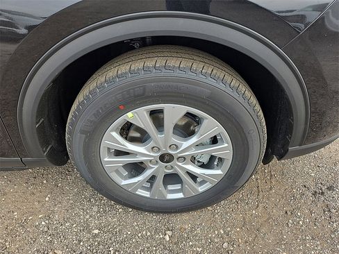 New 2026 Ford Escape Active image 7