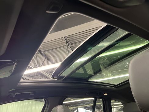 Used 2023 BMW X3 sDrive30i w/ Premium Package image 23