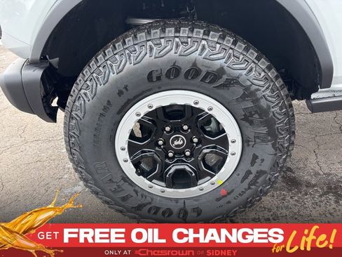 New 2026 Ford Bronco Badlands image 9