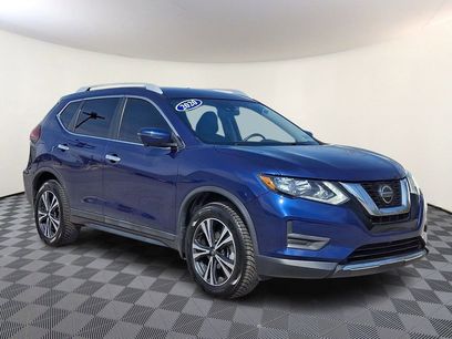 Used 2020 Nissan Rogue SV w/ Premium Package