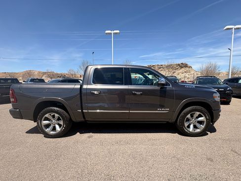 Used 2019 RAM 1500 Limited AWD/4WD image 6