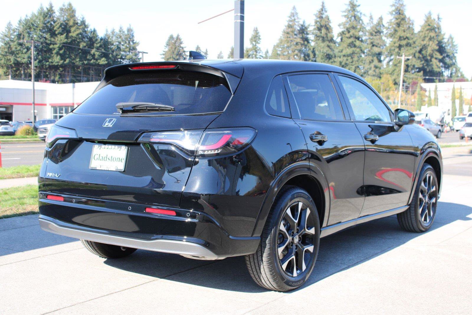 Used 2026 Honda HR-V EX-L image 5