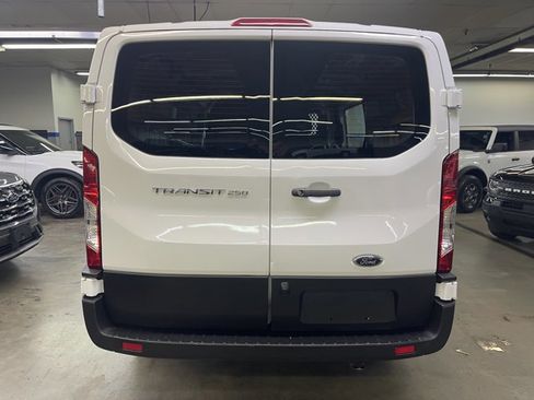 Used 2024 Ford Transit 250 Low Roof w/ Exterior Upgrade Package image 8