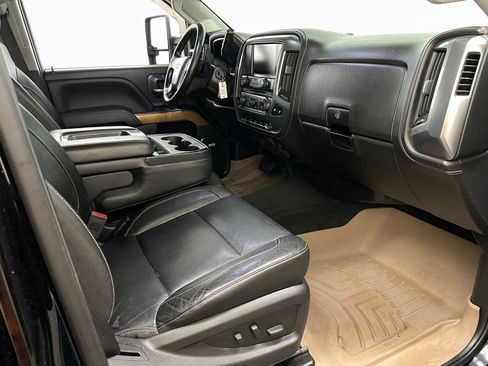 Used 2018 Chevrolet Silverado 3500 LTZ w/ Duramax Plus Package AWD/4WD image 34