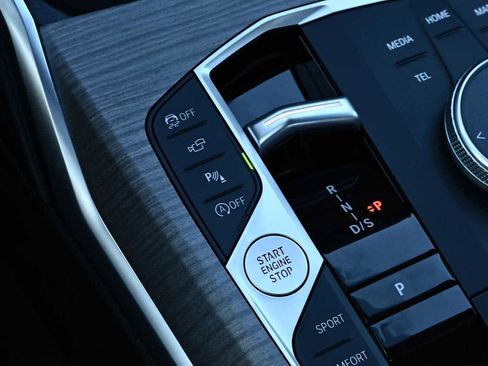 New 2026 BMW 330i 330i w/ M Sport Package image 17