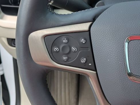 Used 2022 GMC Terrain Denali w/ Denali Premium Package AWD/4WD image 18